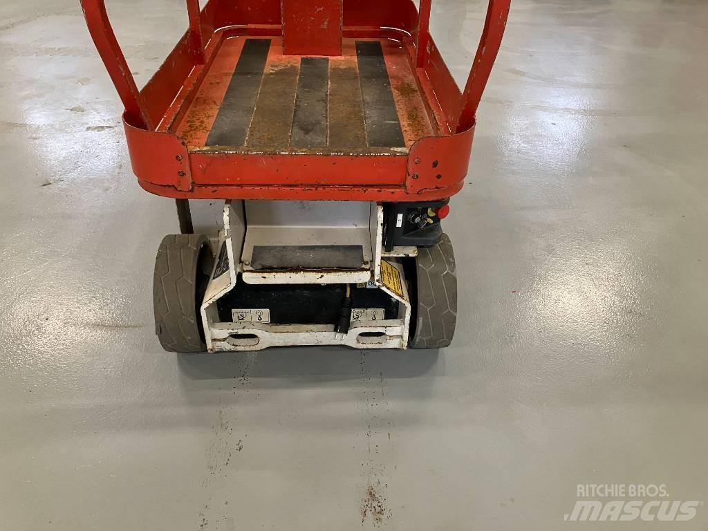 JLG 1230 ES 垂直升降工作台