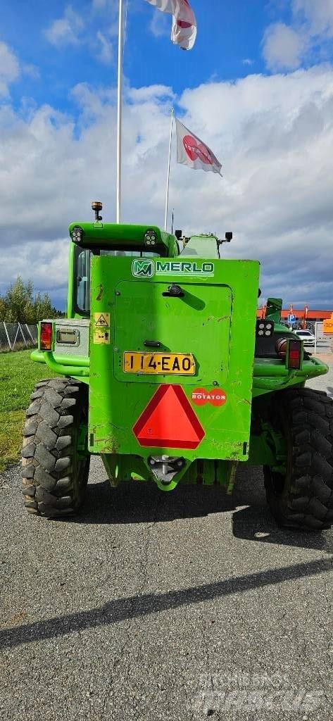 Merlo P40.17PLUS 伸縮臂操作車