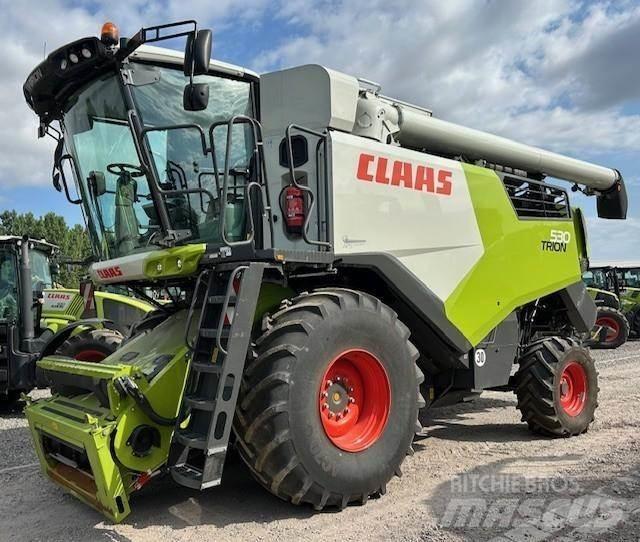 CLAAS TRION 530 聯合收穫機