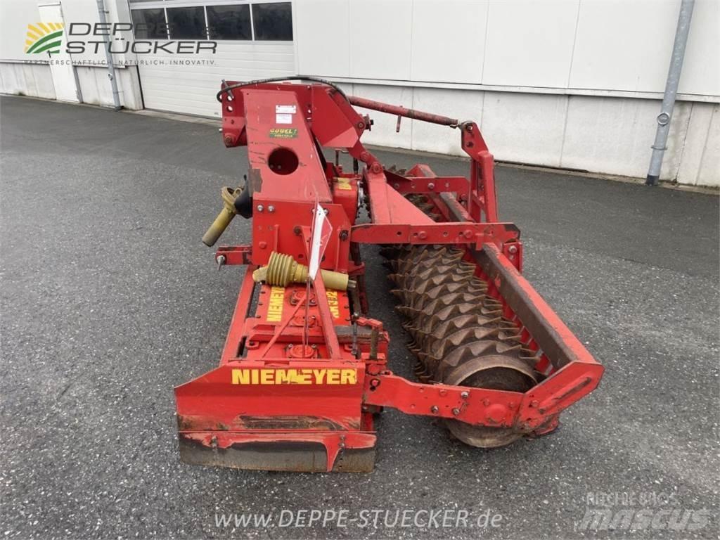 Niemeyer KR 3021 動力耙和旋轉式耕耘機