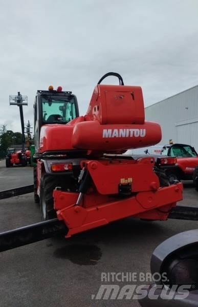 Manitou MRT2150+ 伸縮臂操作車