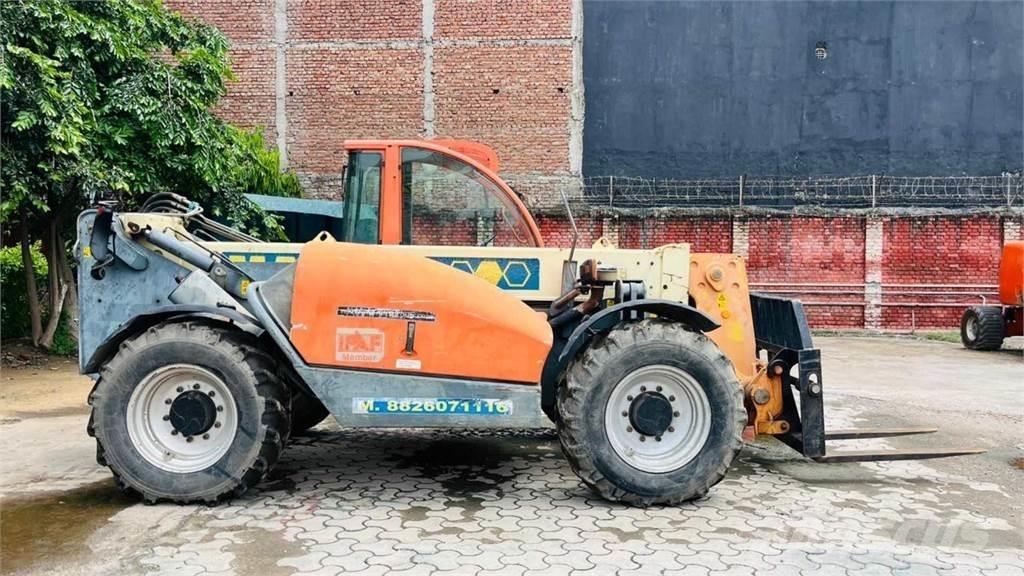 JLG 3508 伸縮臂操作車