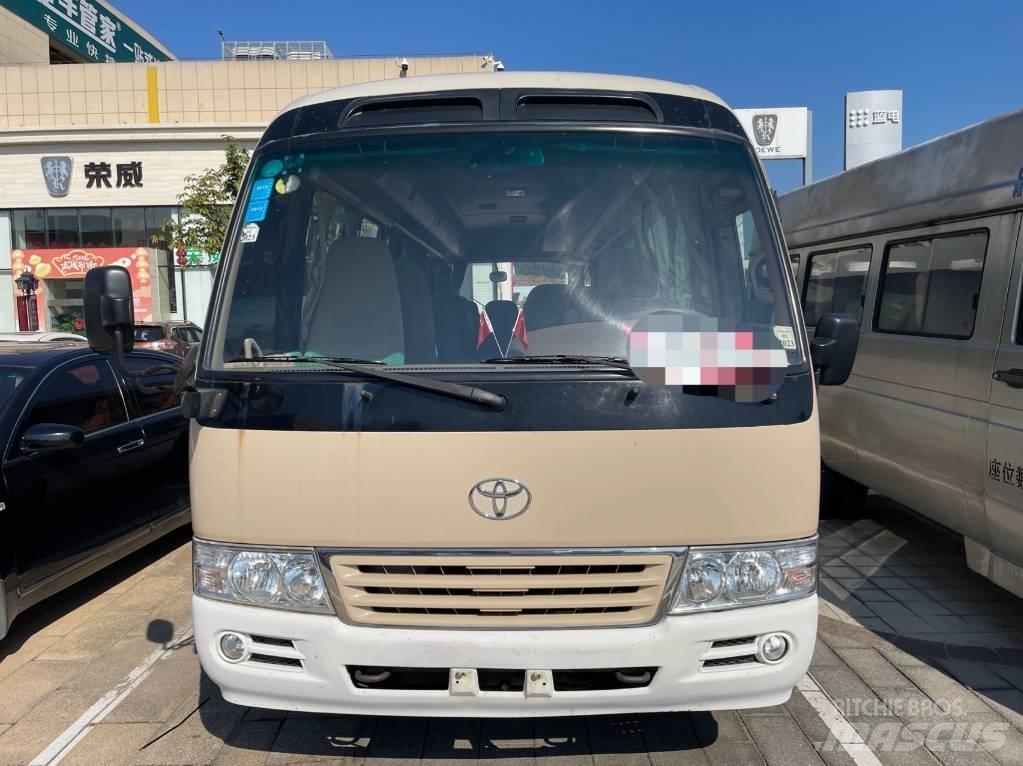 Toyota Coaster Bus 迷你巴士