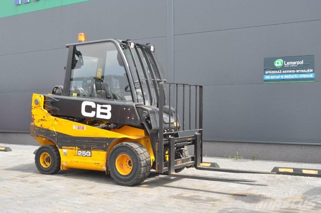 JCB TLT 25 G 液化石油氣LPG卡車