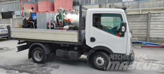 Nissan CABSTAR 35.12 貨箱式卡車