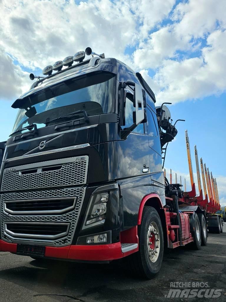 Volvo FH 16 木材貨車