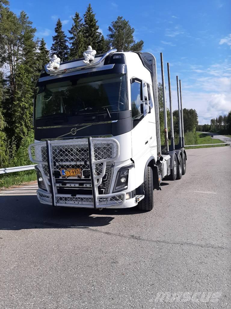 Volvo FH 16 木材貨車