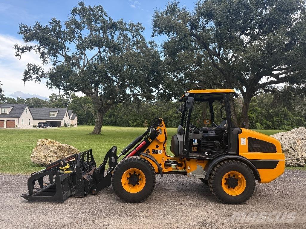 JCB 407 輪胎式裝載機