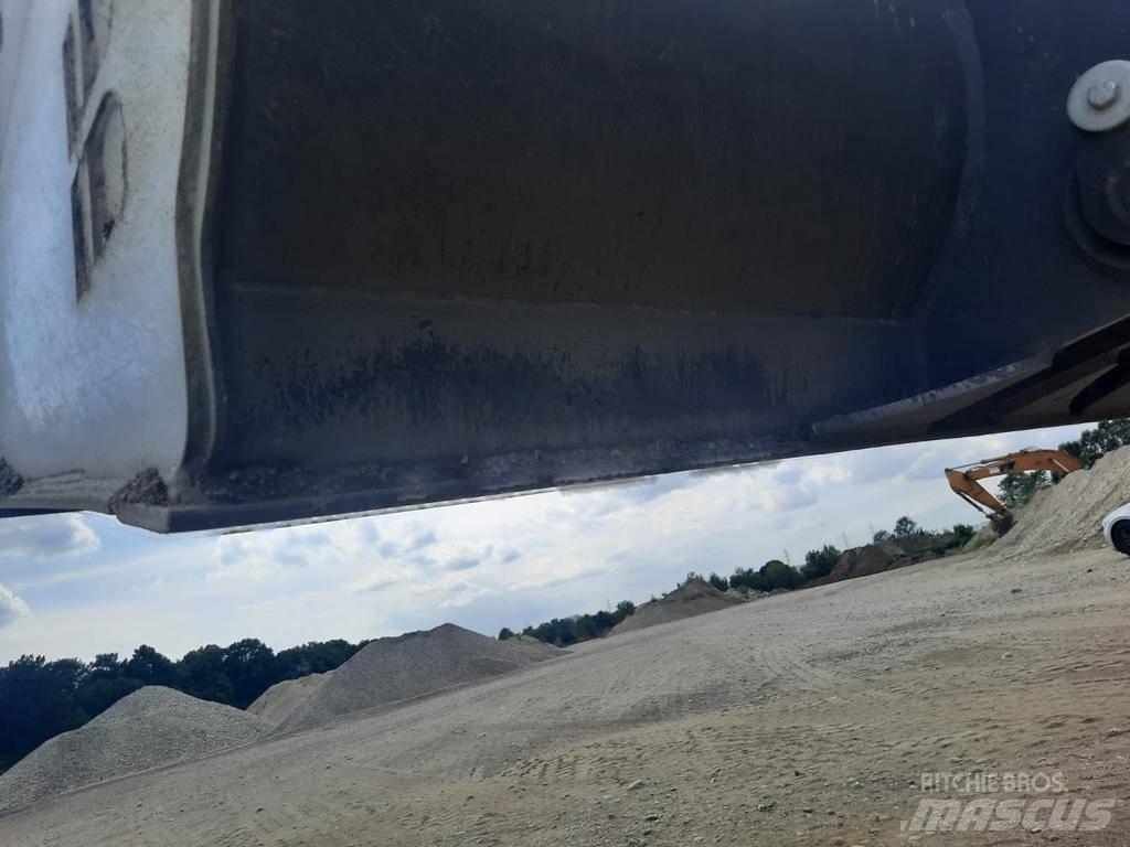 Doosan DL420-7 輪胎式裝載機