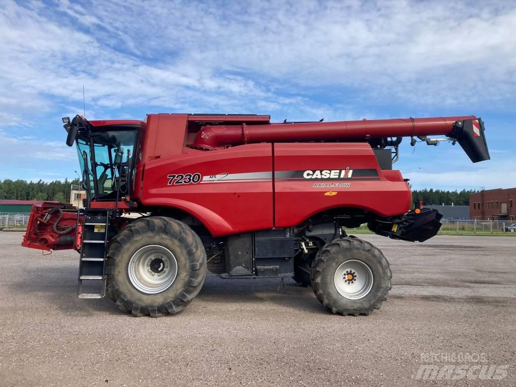 Case IH 7230 聯合收穫機