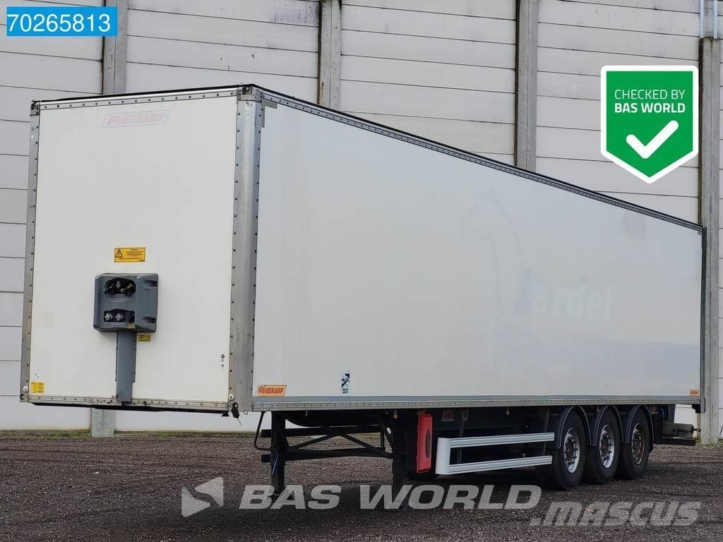 Fruehauf 3 axles 箱體半拖車