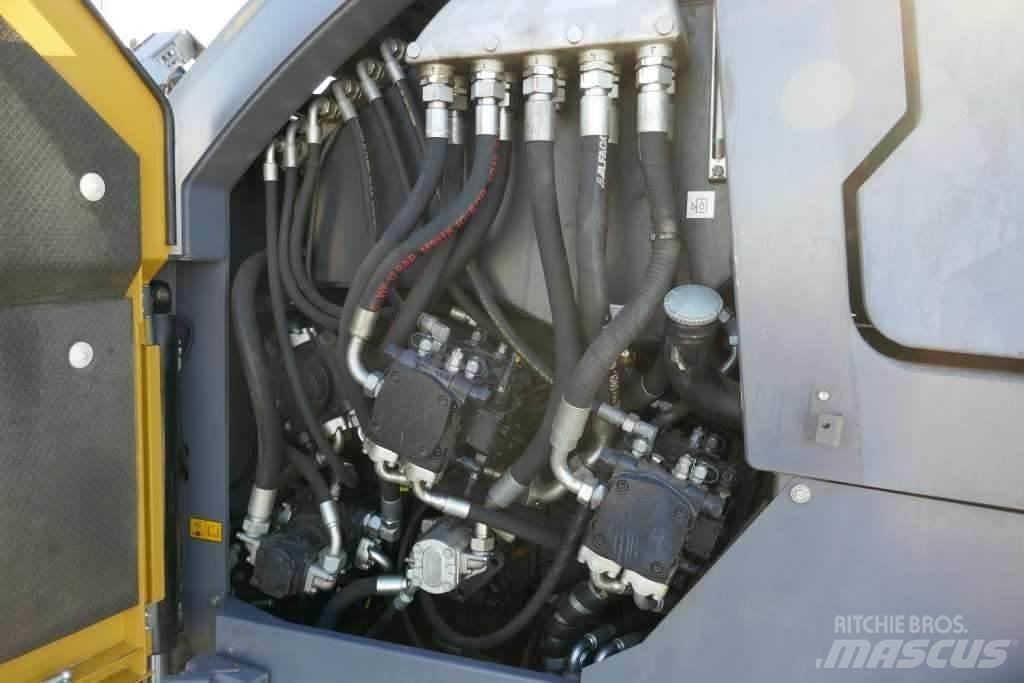 Dynapac SD 2550 CS 瀝青攤舖機/鋪路機