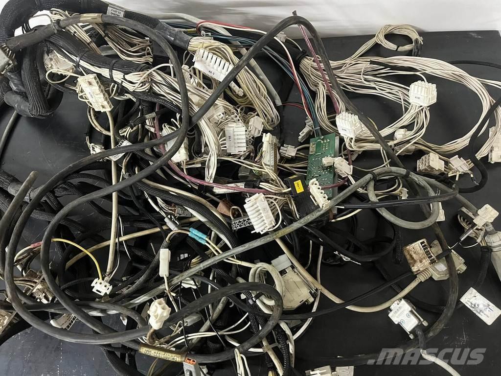 Liebherr Kabelboom 電子設備