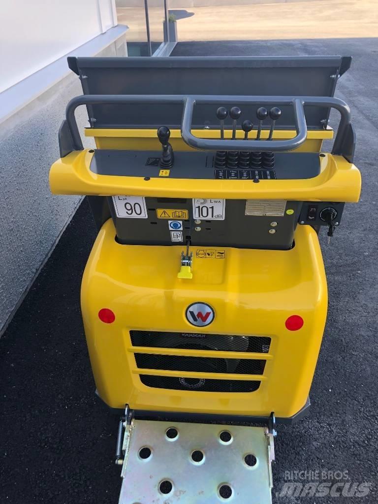 Wacker Neuson DT08 側卸礦車