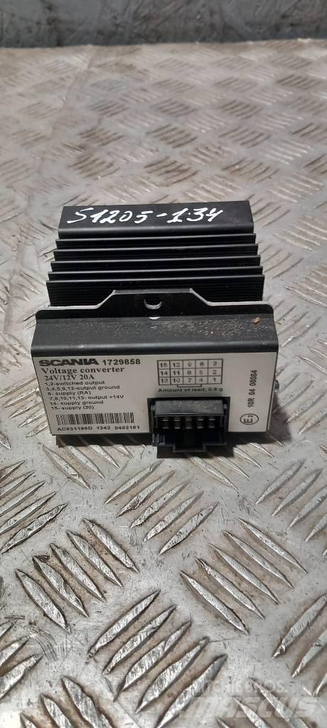 Scania R 440.   1729858 電子設備