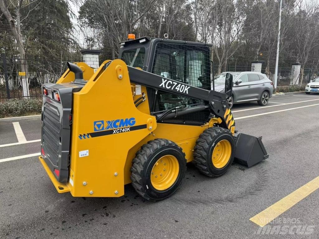 XCMG XC740K 滑移轉向裝載機