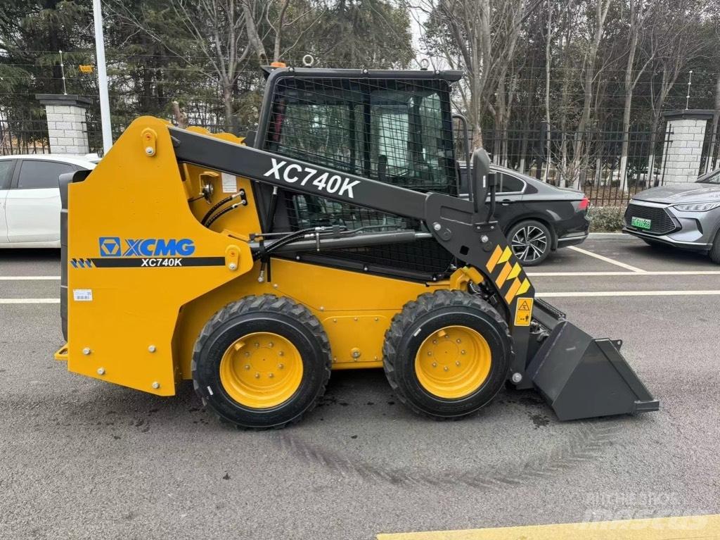 XCMG XC740K 滑移轉向裝載機