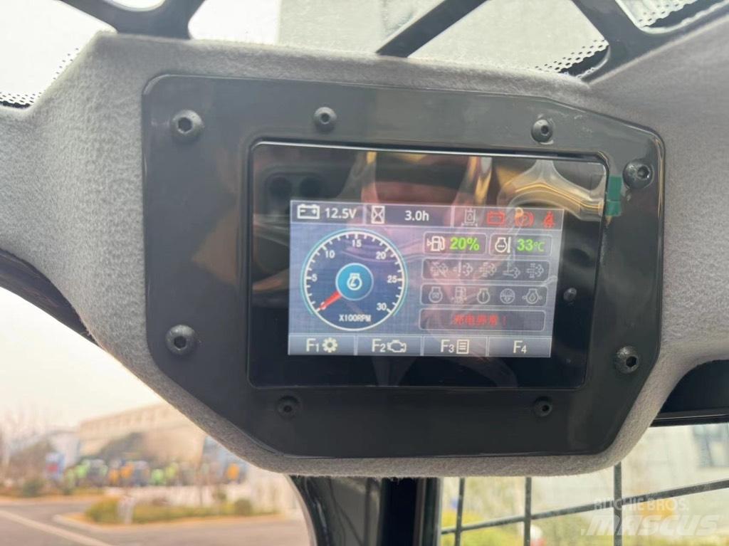 XCMG XC740K 滑移轉向裝載機