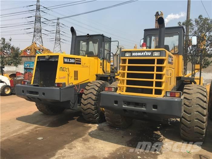 Komatsu WA 380-3 輪胎式裝載機