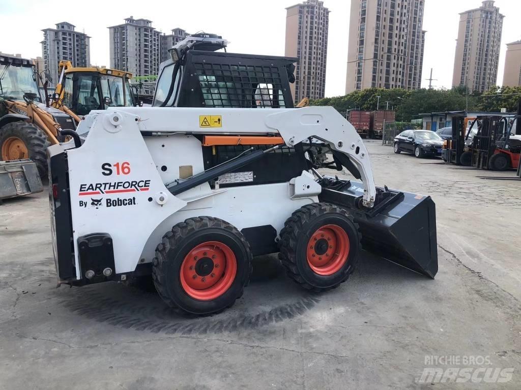 Bobcat S 16 滑移轉向裝載機