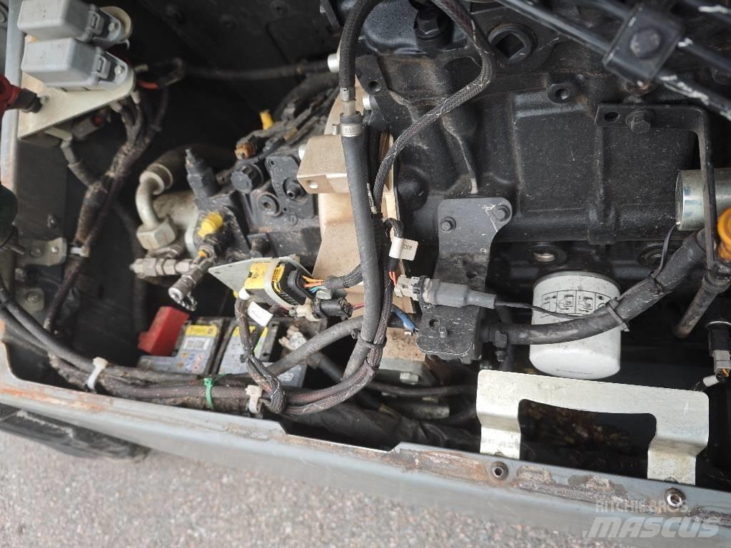 Weidemann T5522 農業用伸縮臂裝載機