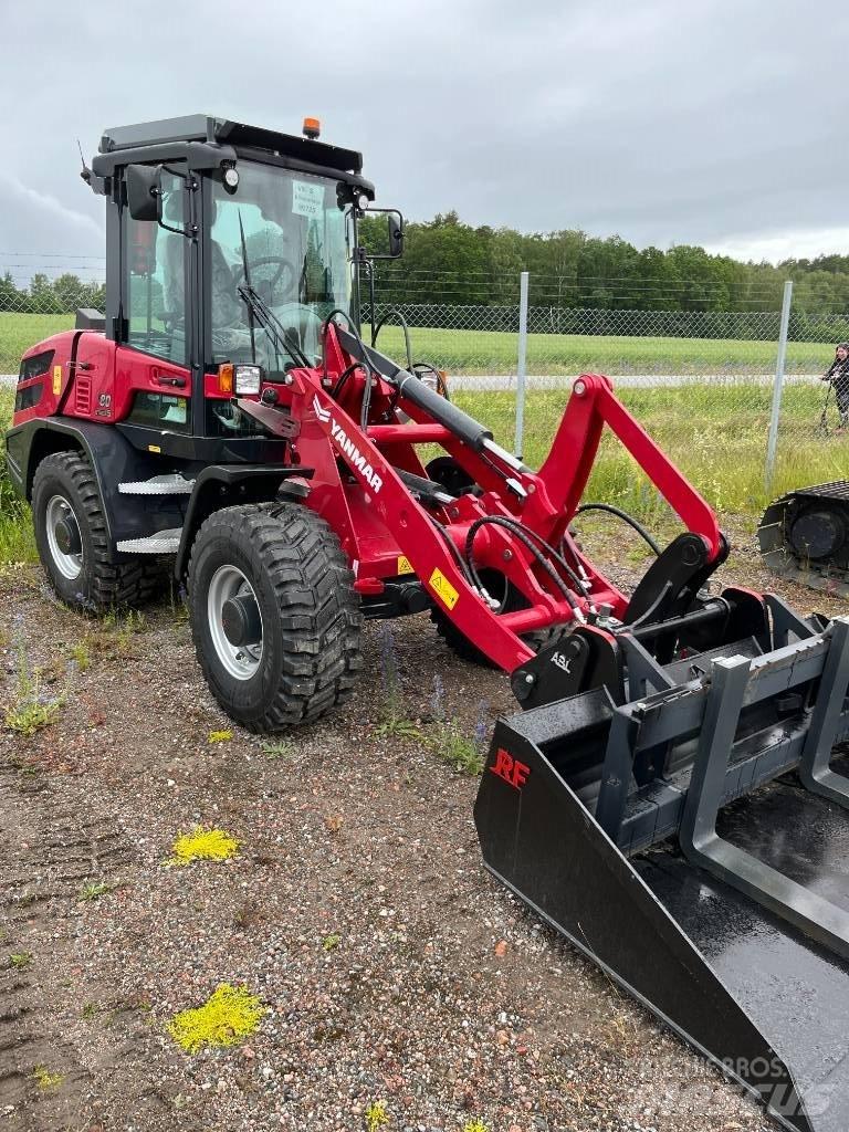 Yanmar V80-5 輪胎式裝載機