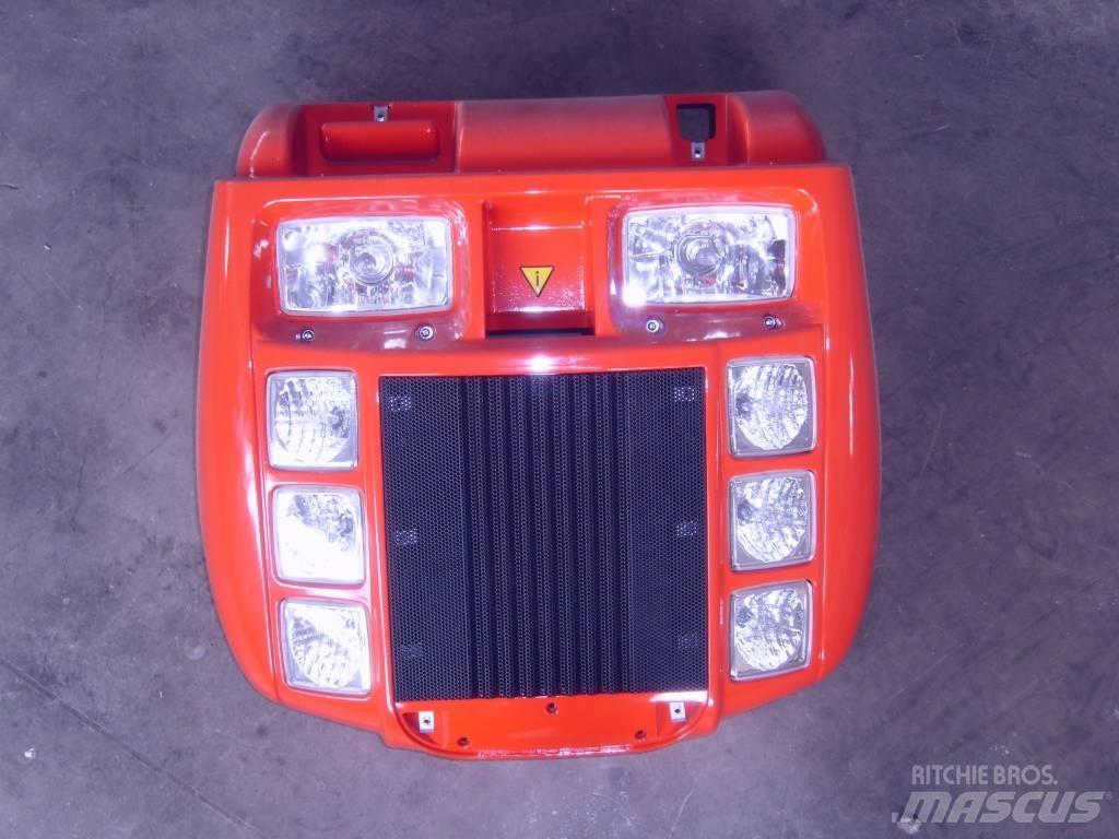 Same tractor 電子設備