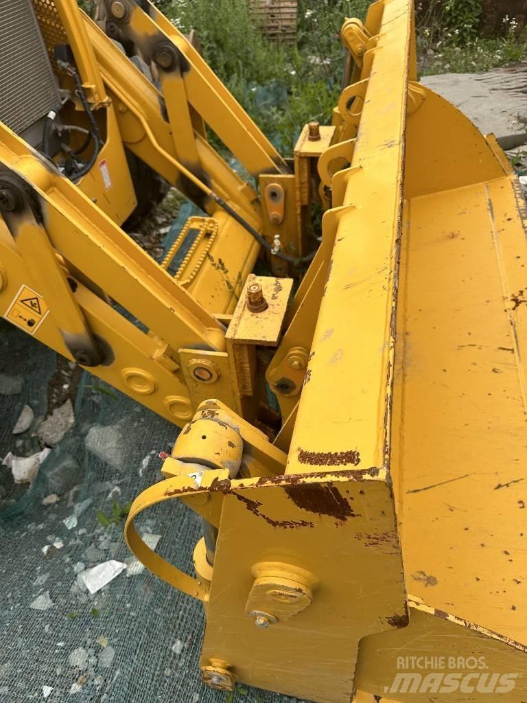CAT 420 F 反鏟裝載機