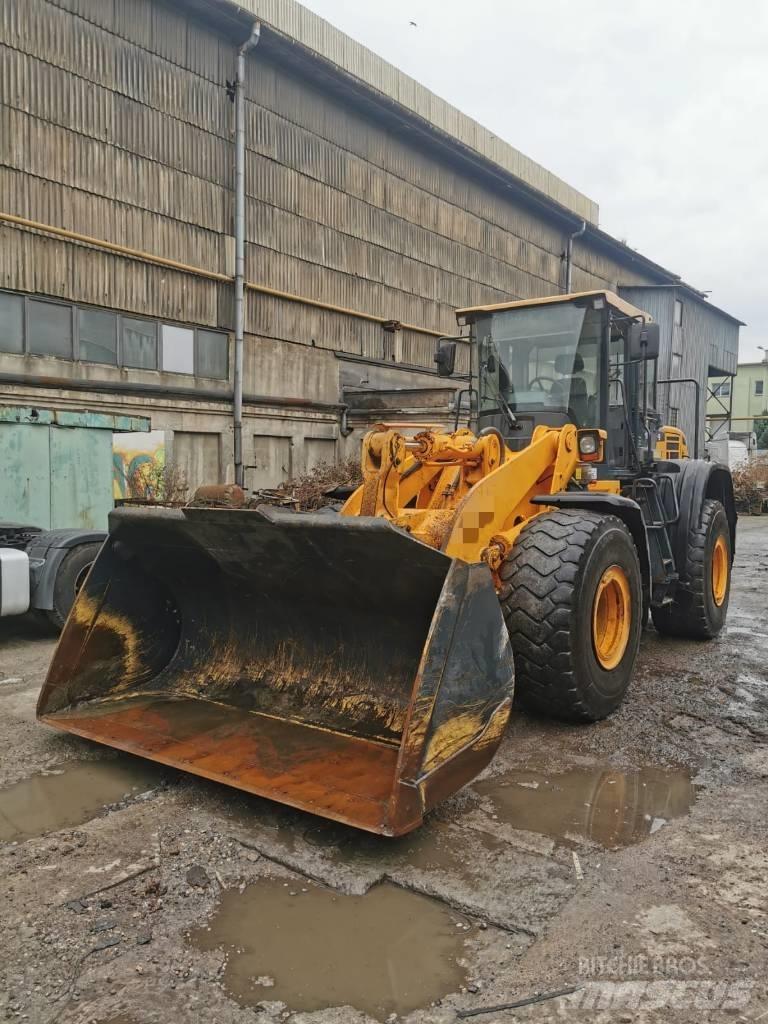 Hyundai HL 760-9 輪胎式裝載機
