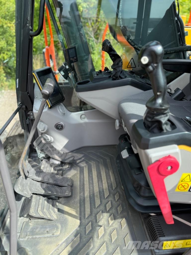 Volvo EC 220 EL 履帶式 挖土機/掘鑿機/挖掘機