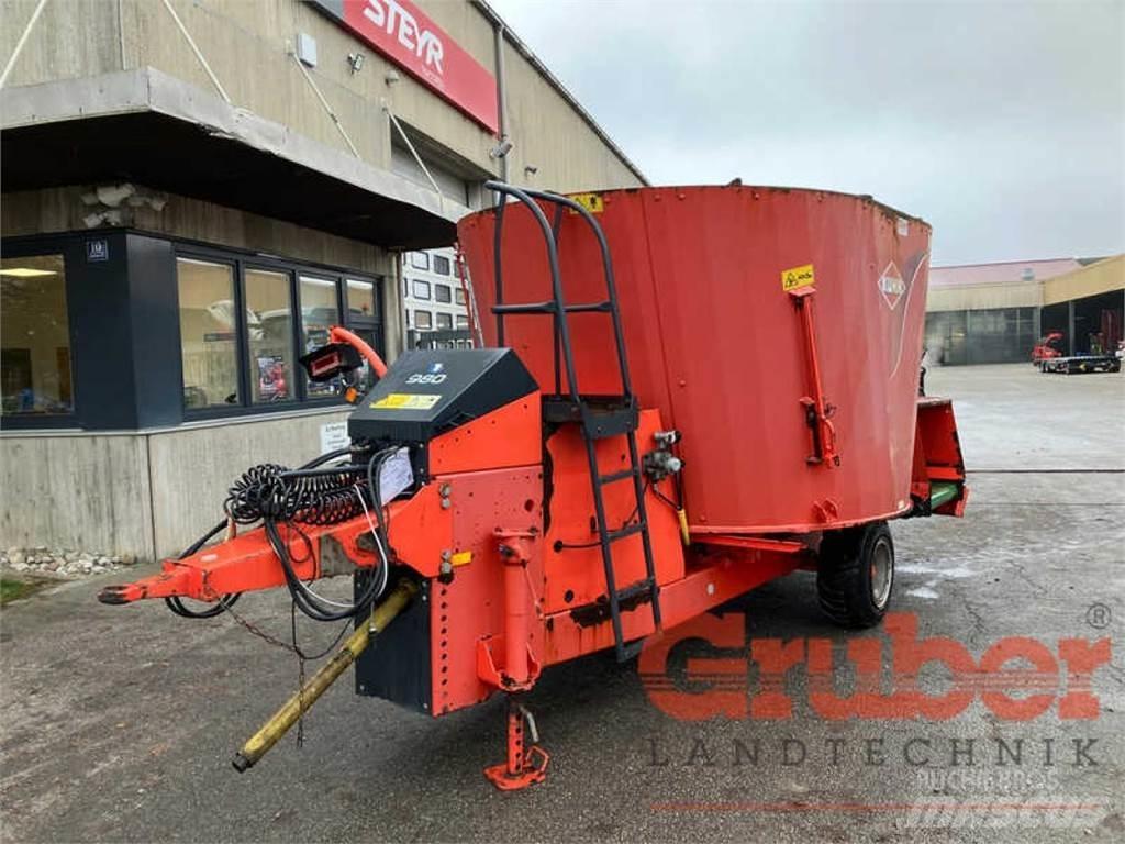 Kuhn EVV 181 混合餵料機