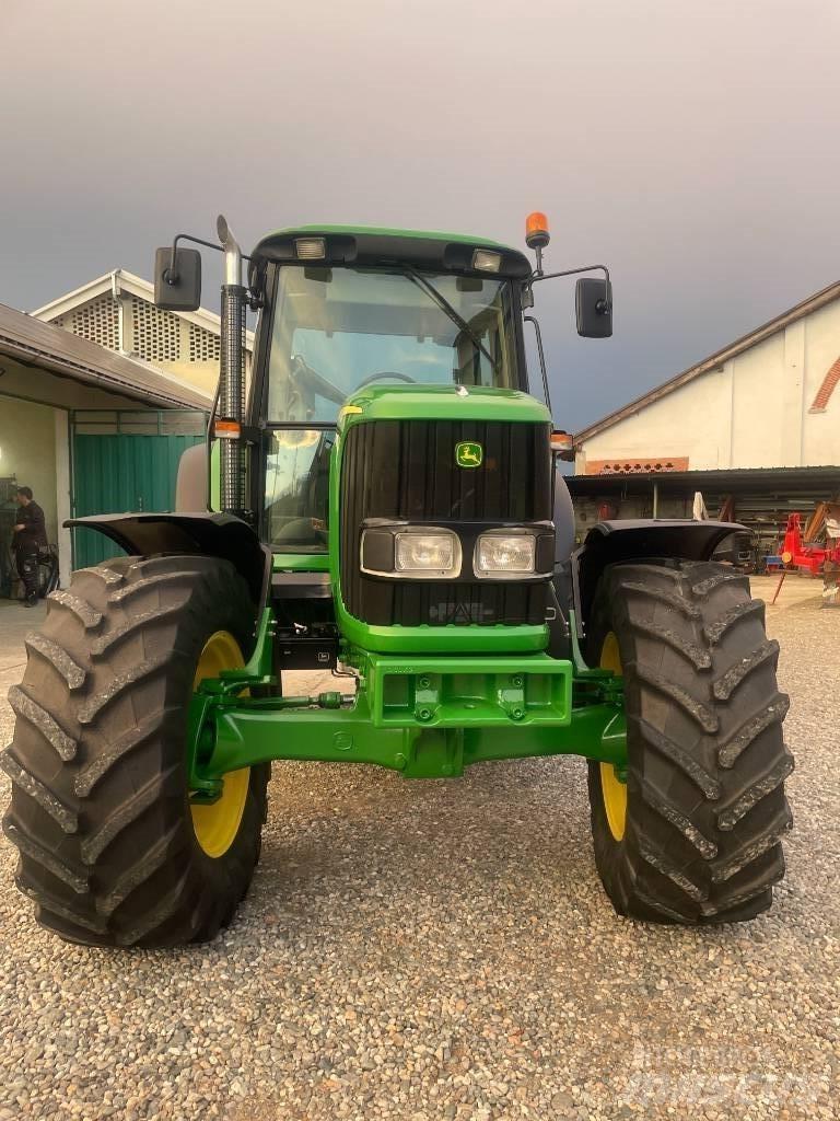 John Deere 6520 SE0 曳引機
