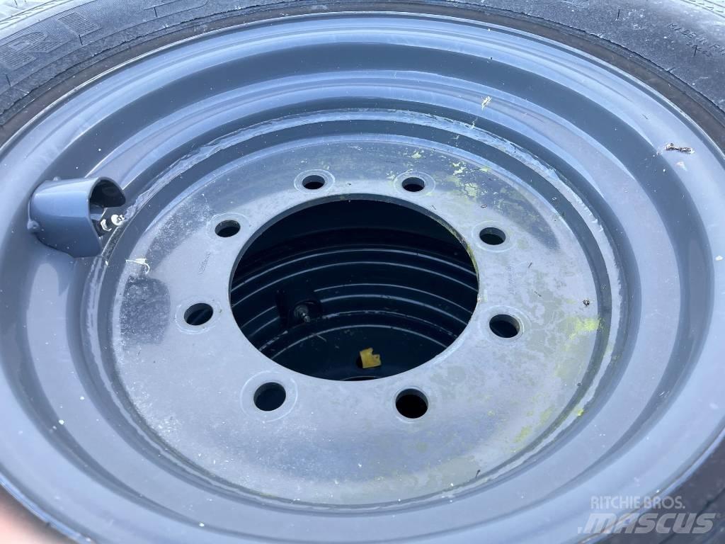 Nokian TRI II hjul 輪胎式裝載機
