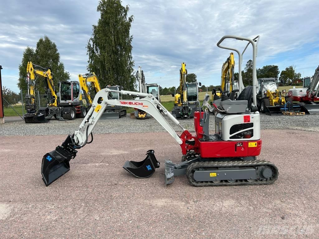 Takeuchi TB210R 小型挖土機/掘鑿機<7t(小型挖掘機)