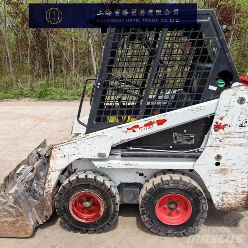 Bobcat s70 滑移轉向裝載機