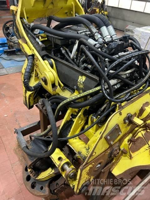 John Deere H480C 收穫機頭