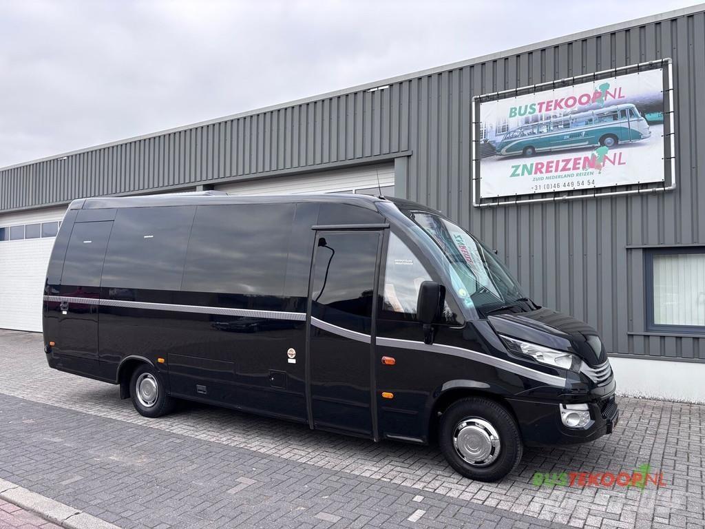 Iveco UNVI Compa 長途公共汽車