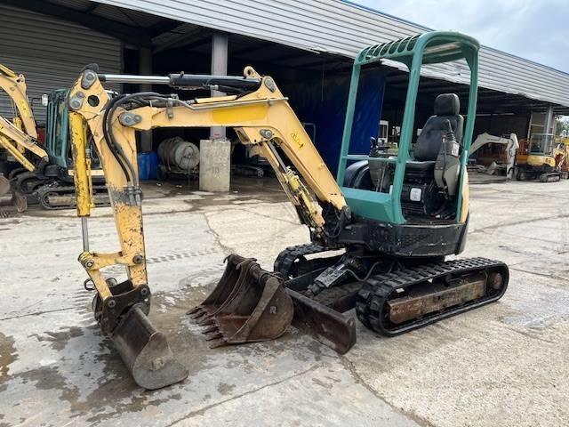 Yanmar Vio 25-4 小型挖土機/掘鑿機<7t(小型挖掘機)