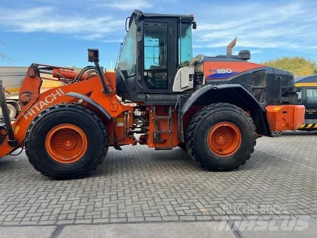 Hitachi ZW 180-6 輪胎式裝載機