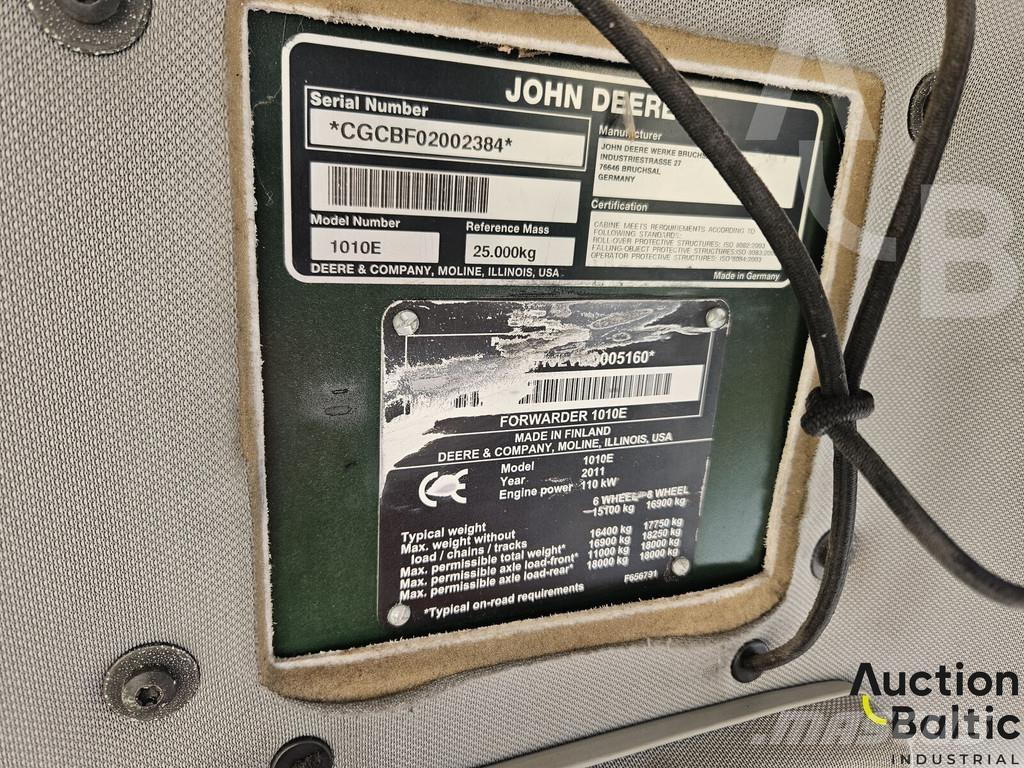 John Deere 1010 E 集運機