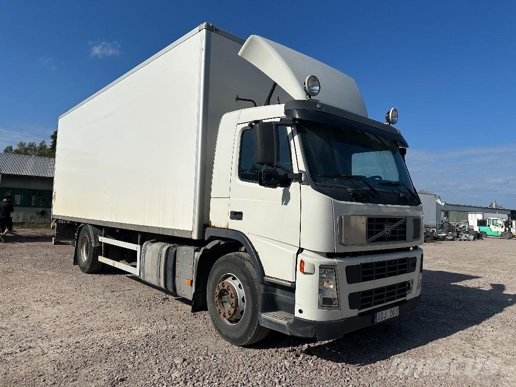 Volvo FM9 Skåpbil 貨箱式卡車