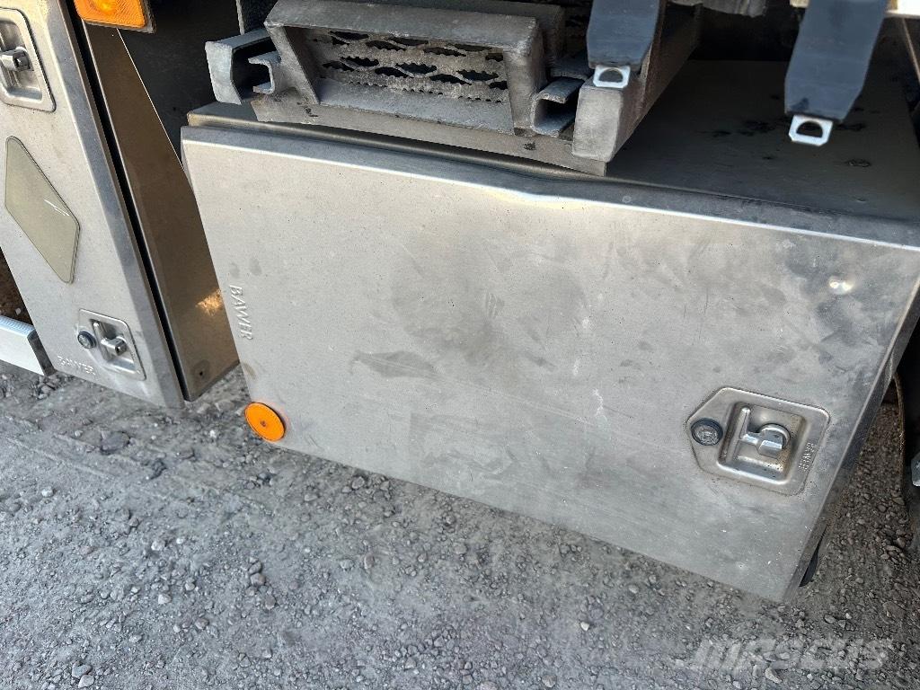 Volvo FM9 Skåpbil 貨箱式卡車