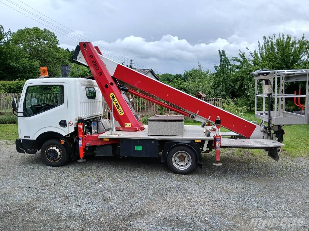 Palfinger P 220 B 卡車裝載高空作業車