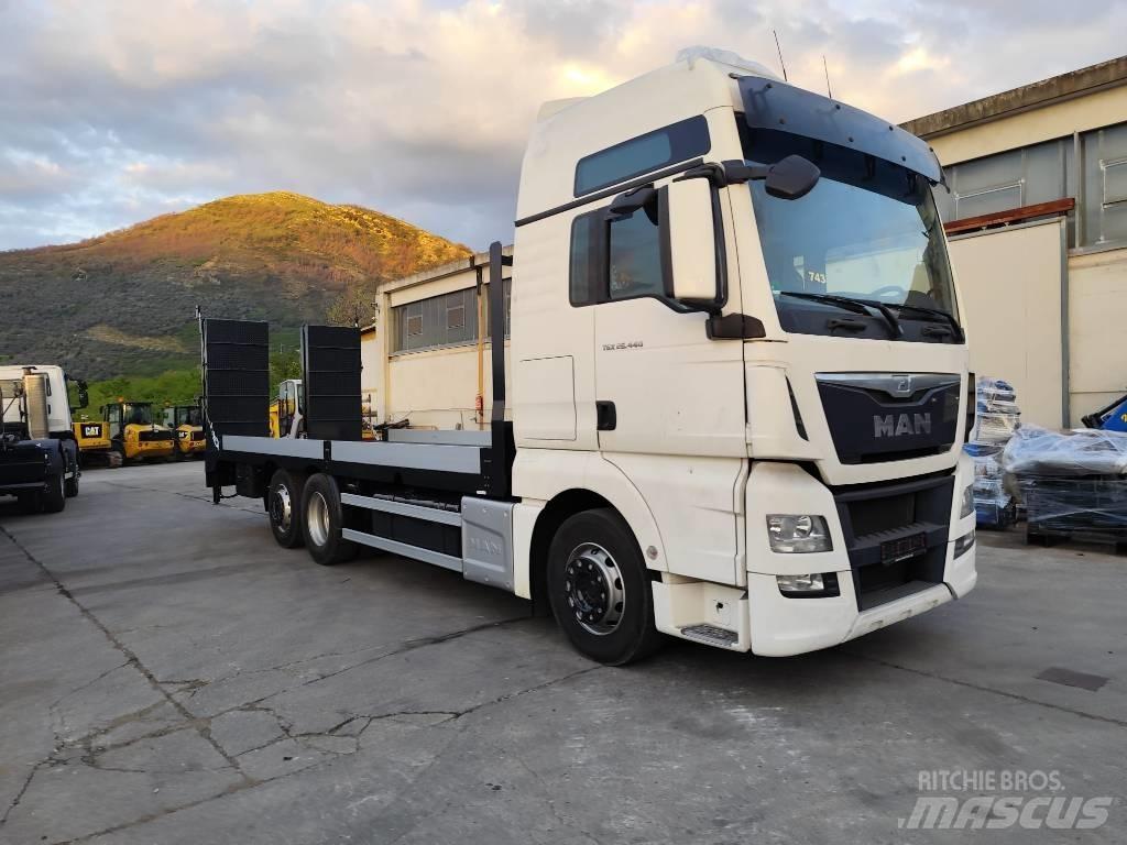 MAN TGX 26.440 平板 / 絞盤 卡車
