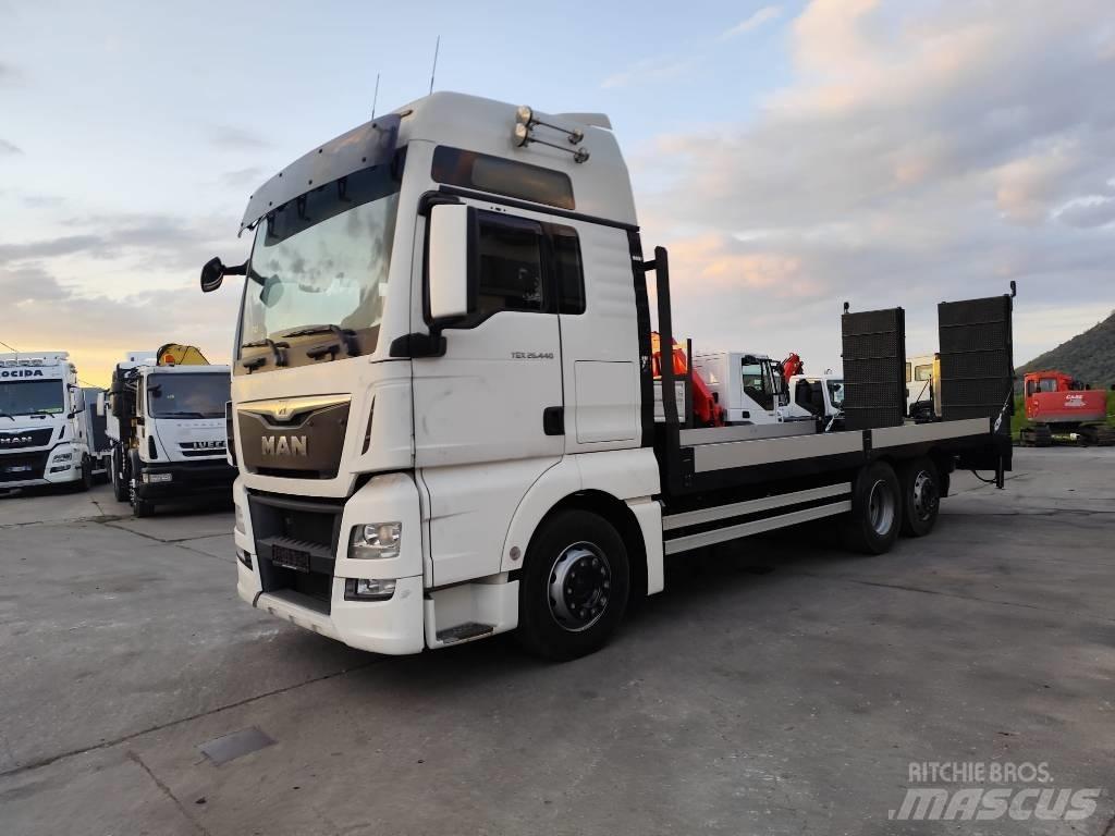 MAN TGX 26.440 平板 / 絞盤 卡車