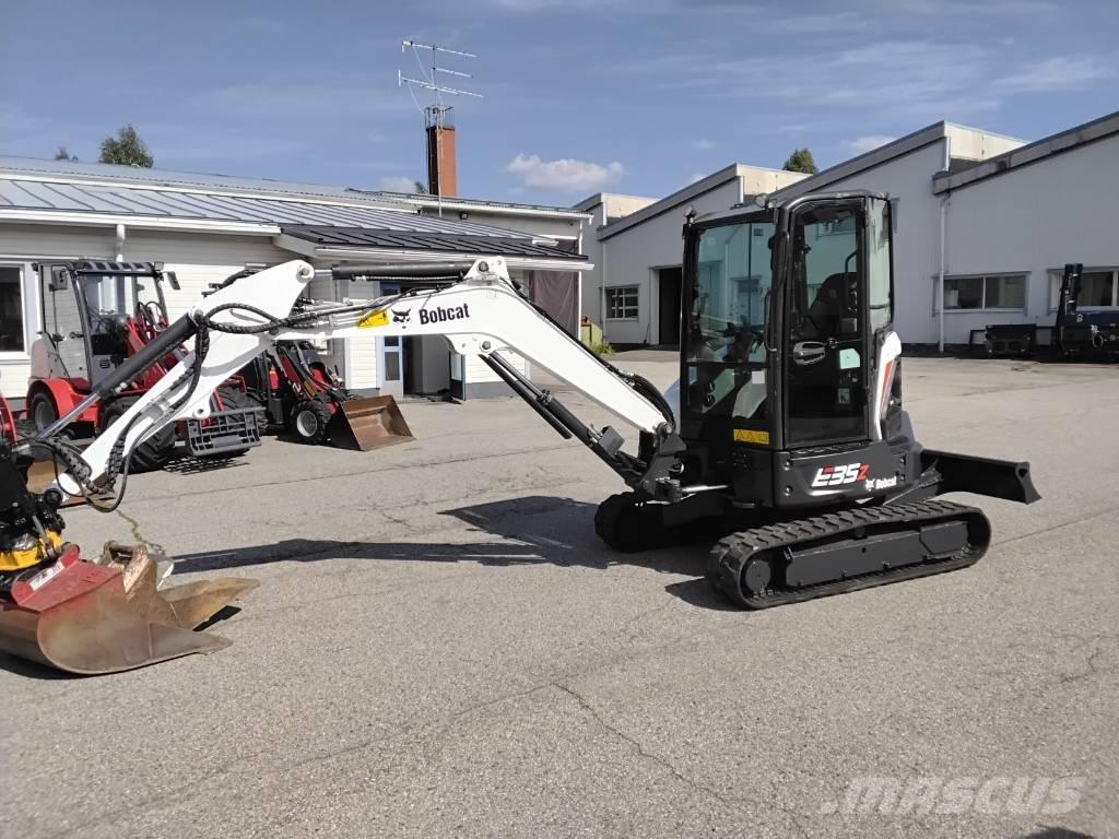 Bobcat E 35z 小型挖土機/掘鑿機<7t(小型挖掘機)