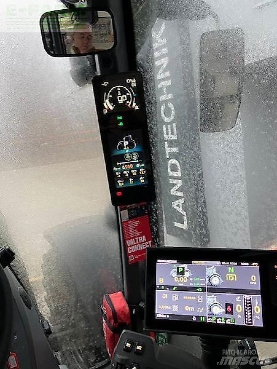 Valtra q305 曳引機