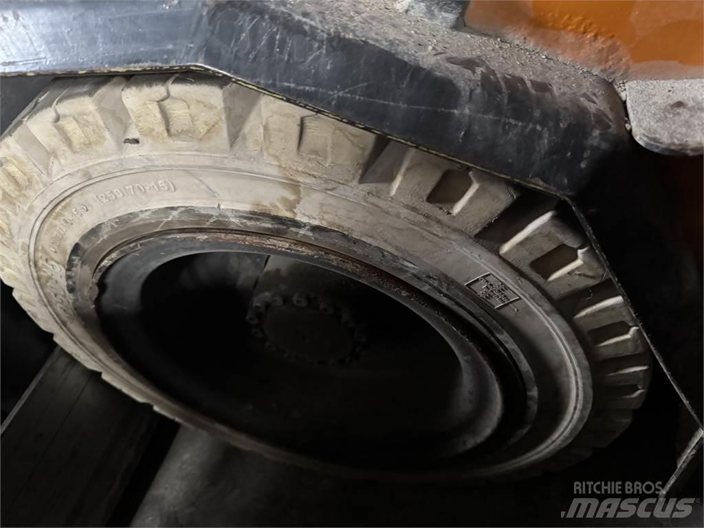 Still R60-40 電動堆高機