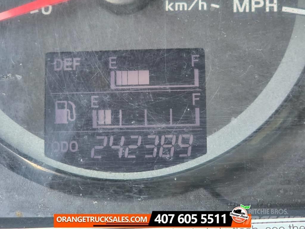 Hino 268 A 貨箱式卡車