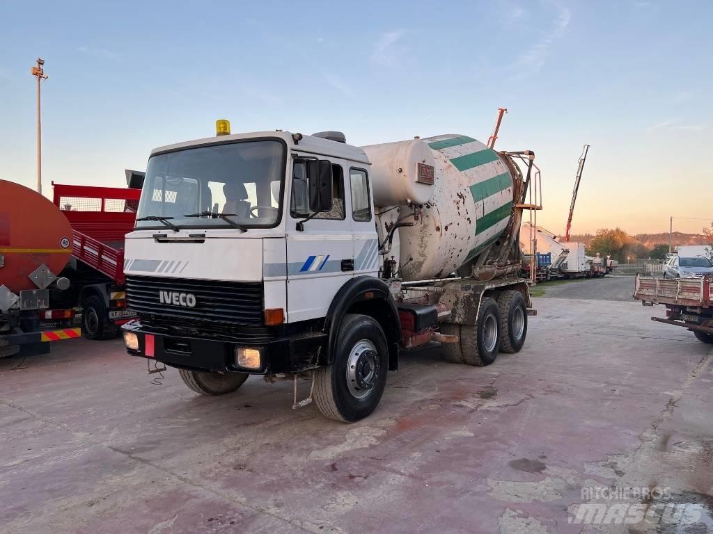 Iveco 330-30 混凝土車